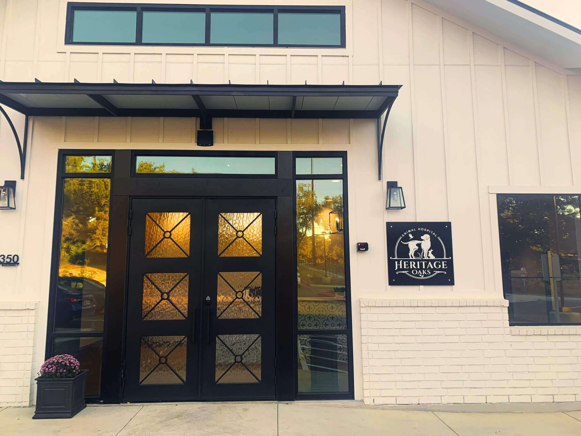 Heritage Oaks Exterior