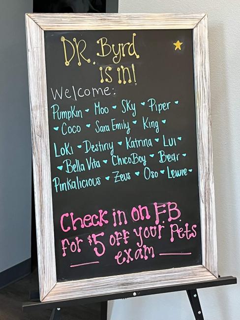 Heritage Oaks Welcome Sign